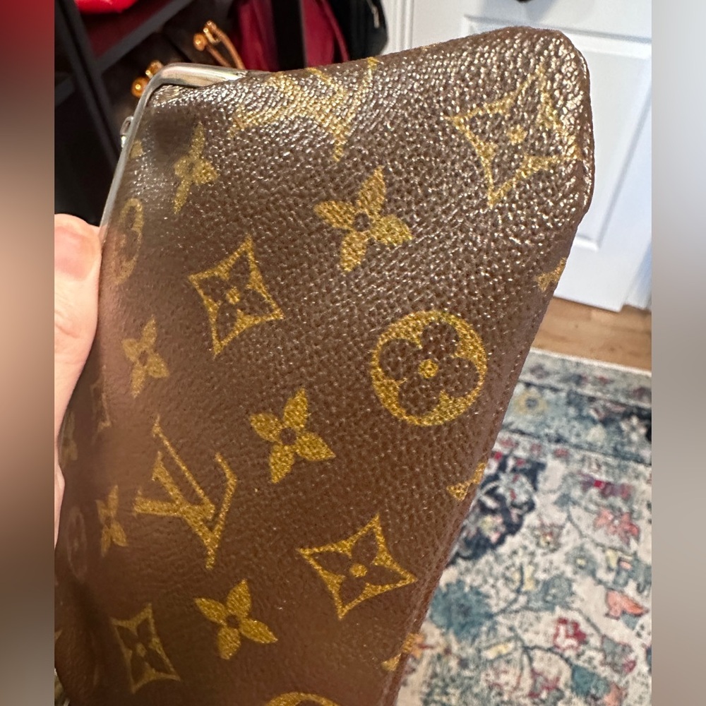 Louis Vuitton Brown and Gold Wristlet - Picture 8 of 15